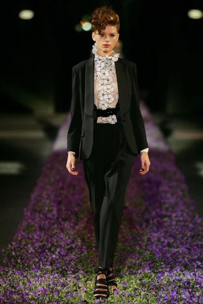 Look 30